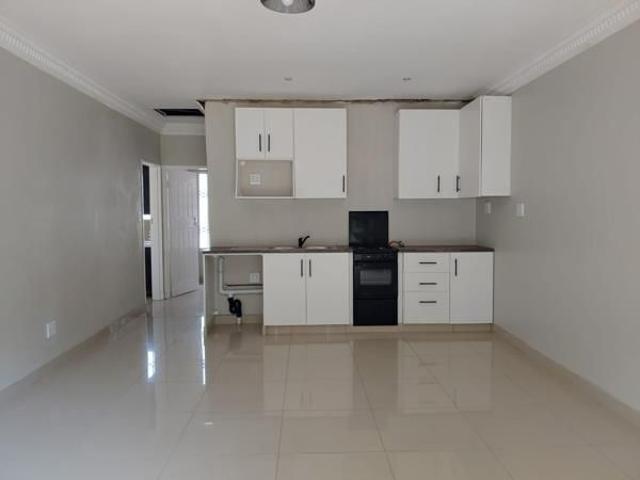 Apartment for rent in Ferndale, Randburg