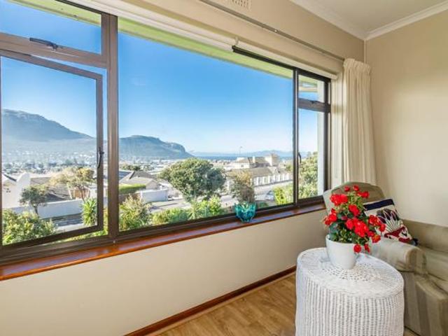 Apartment for sale in Cape Town, Western Cape