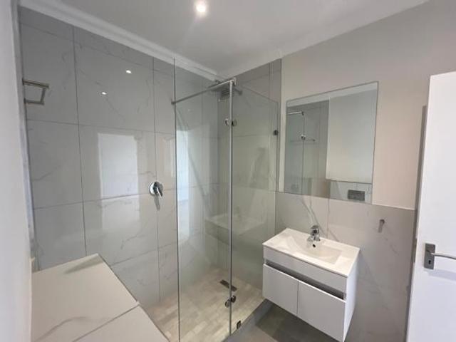 Apartment for sale in Cape Town, Western Cape