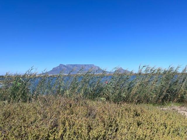 Apartment for sale in Cape Town, Western Cape