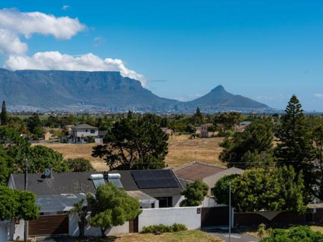 Apartment for sale in Cape Town, Western Cape