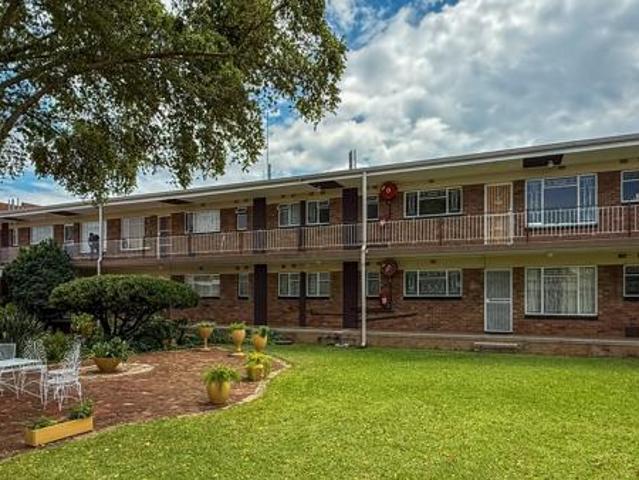 Apartment for sale in Dr Kenneth Kaunda, North West