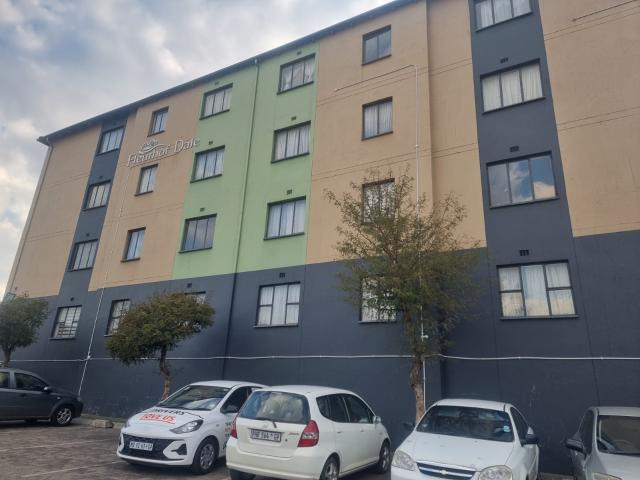 Apartment for sale in Nooitgedacht, Gauteng