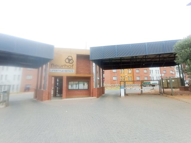 Apartment for sale in Nooitgedacht, Gauteng