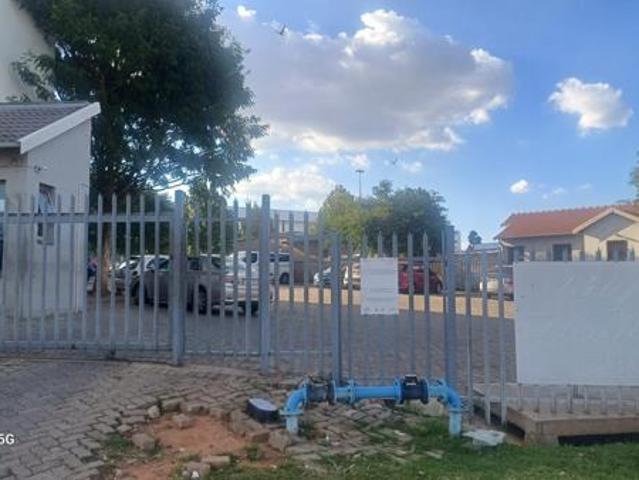 Apartment for sale in Westonaria, Gauteng