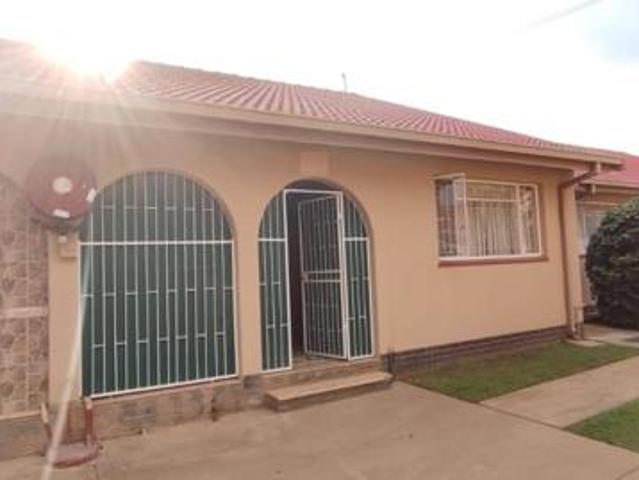 Apartment for sale in Dr Kenneth Kaunda, North West