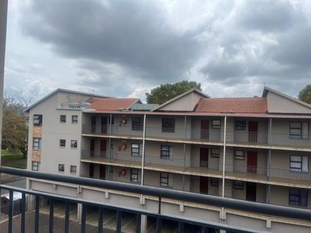 Apartment for rent in Nooitgedacht, Gauteng