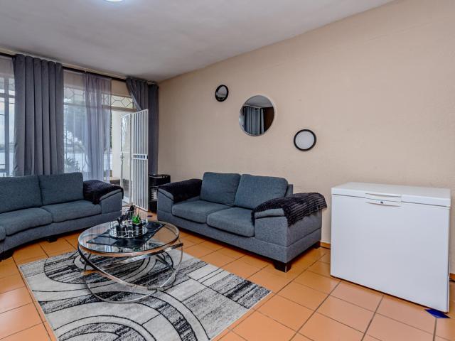 Apartment for sale in Nooitgedacht, Gauteng