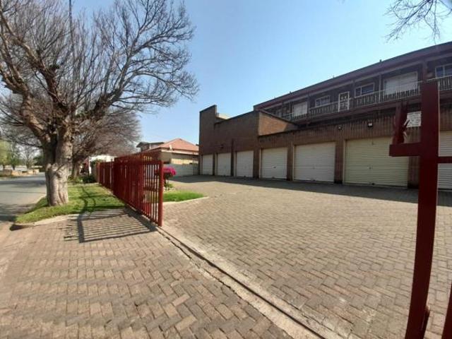 Apartment for rent in Westonaria, Gauteng