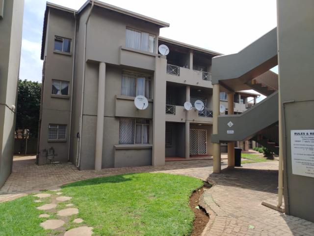 Apartment for sale in Nooitgedacht, Gauteng