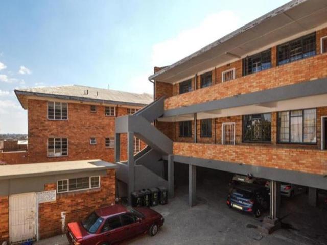 Apartment for rent in Roodepoort, City of Johannesburg Metropolitan Municipality