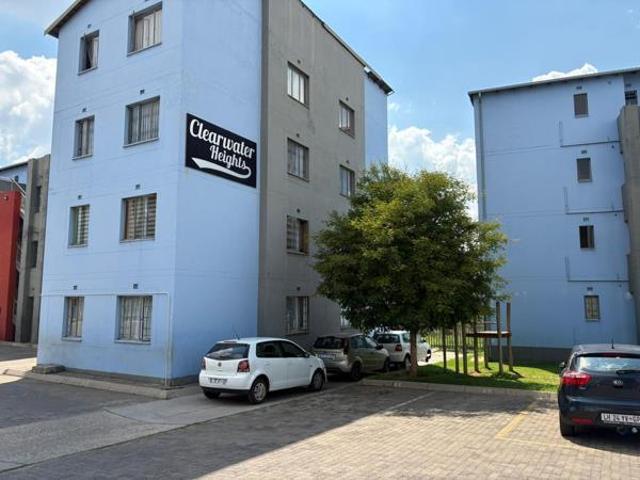 Apartment for rent in Nooitgedacht, Gauteng