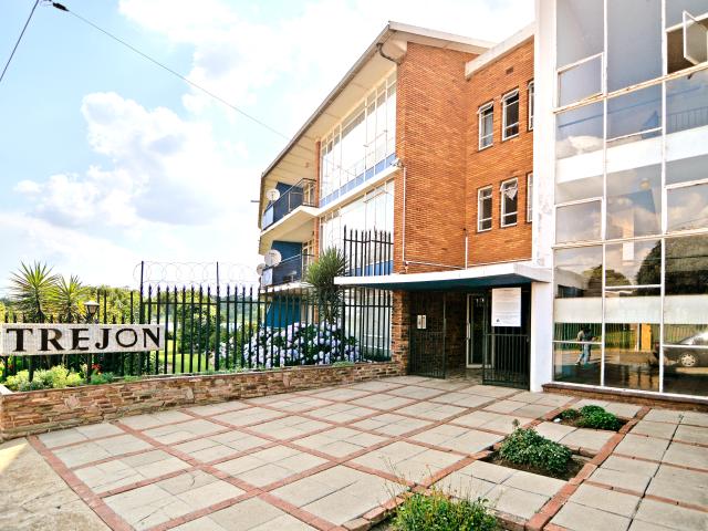 Apartment for rent in Nooitgedacht, Gauteng