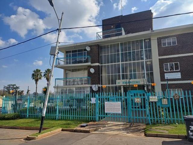 Apartment for sale in West Rand Garden estates, Westonaria Local Municipality