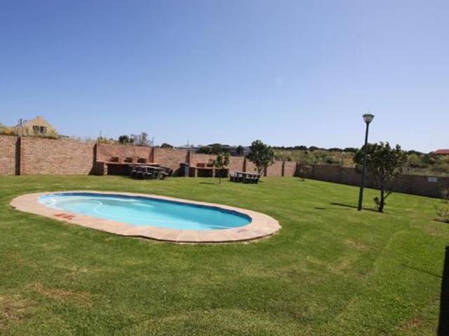 Apartment for sale in Bushmans River Mouth, Eastern Cape