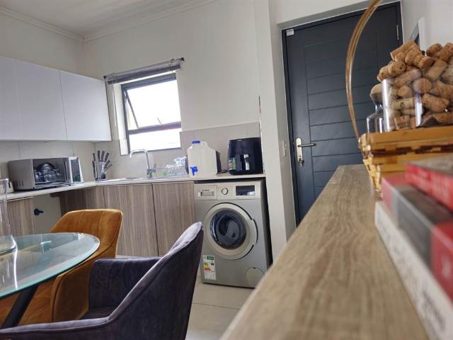 Apartment for sale in Vosloorus, Gauteng