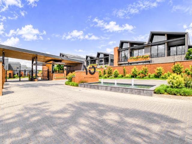 Apartment for sale in Sandton, City of Johannesburg Metropolitan Municipality
