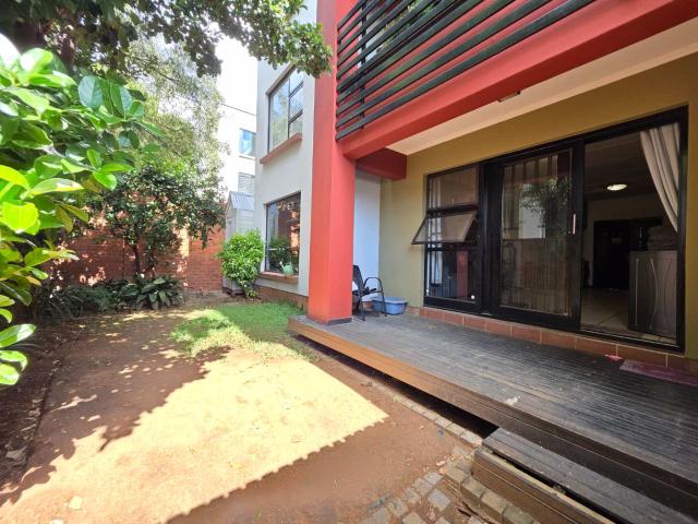 Apartment for sale in Sandton, City of Johannesburg Metropolitan Municipality