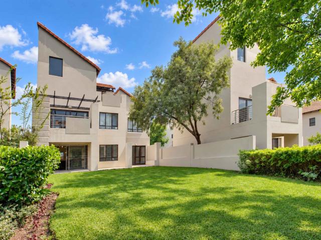 Apartment for sale in Alexandra, Gauteng