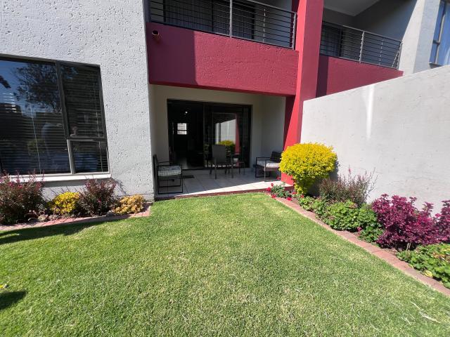 Apartment for sale in Sandton, City of Johannesburg Metropolitan Municipality