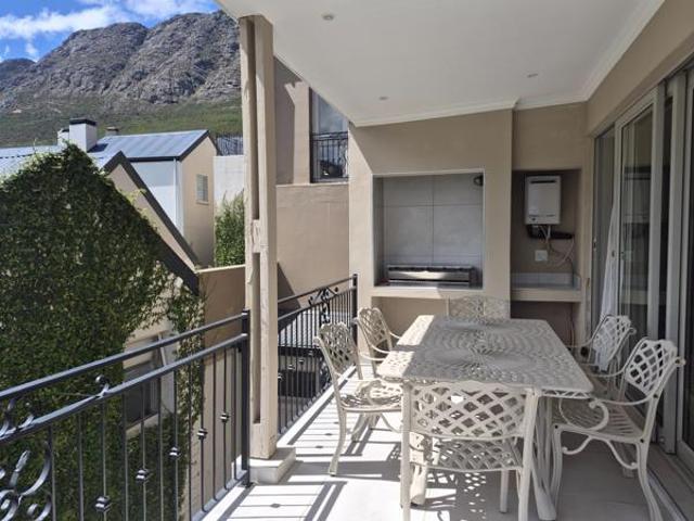 Apartment for rent in Bergsig, Durbanville