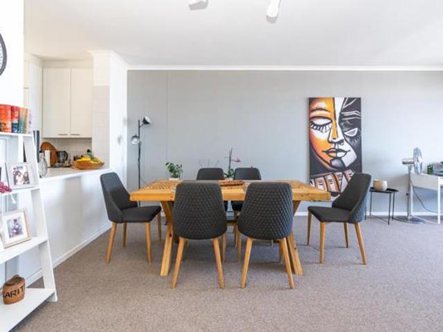 Apartment for sale in Cape Town, Western Cape