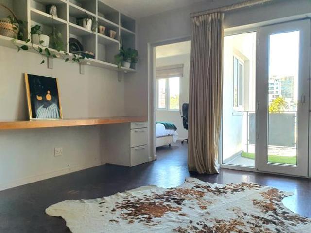 Apartment for sale in Cape Town, Western Cape