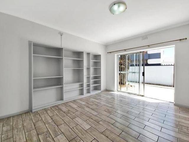 Apartment for sale in Cape Town, Western Cape