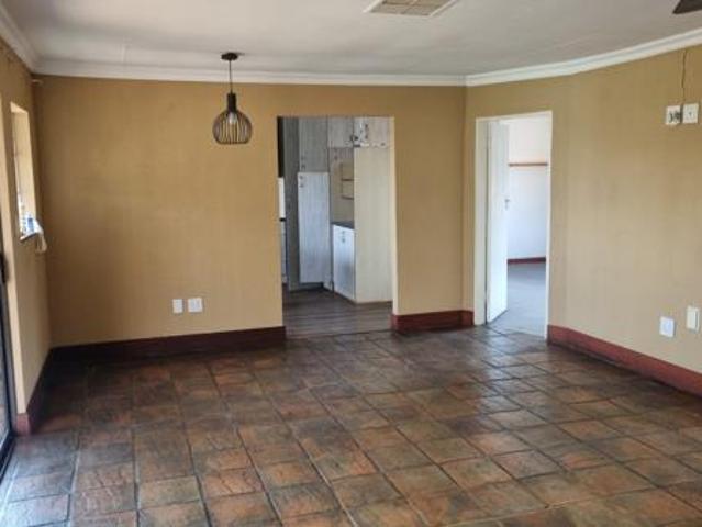 Apartment for rent in Waterkloof, Gauteng