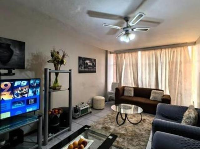 Apartment for rent in Waterkloof, Gauteng