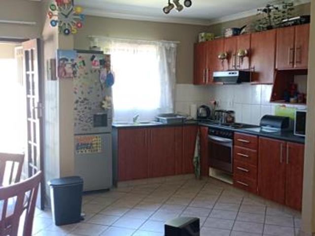Apartment for rent in Seaview, Kwazulu-natal