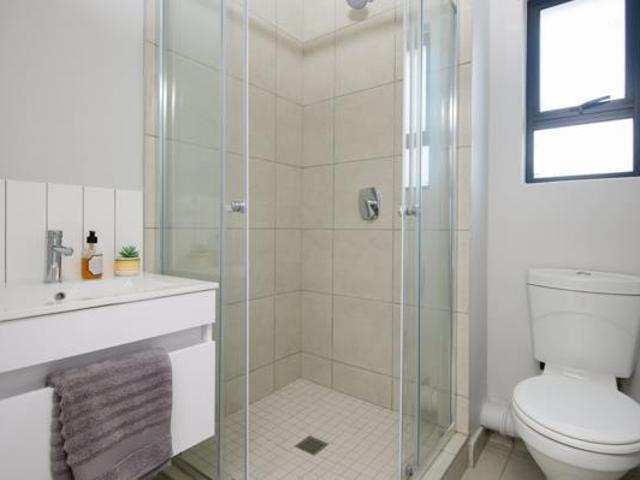 Apartment for rent in Seaview, Kwazulu-natal