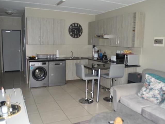 Apartment for sale in Vosloorus, Gauteng