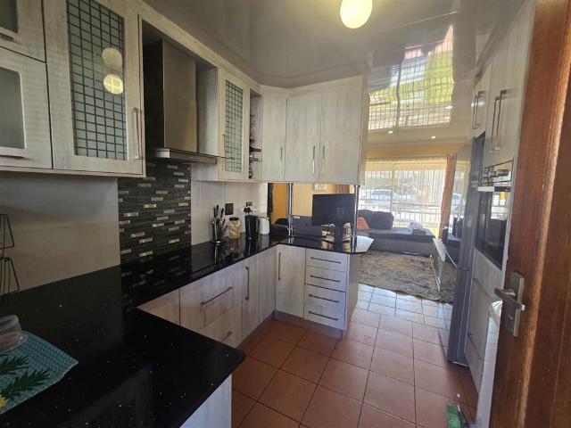 Apartment for sale in Ekurhuleni, Gauteng