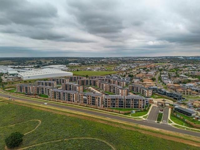 Apartment for rent in Rhodesfield, Kempton Park