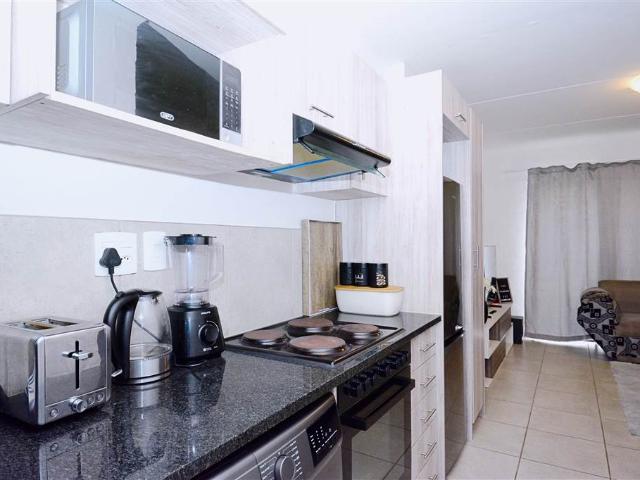 Apartment for sale in Cape Town, Western Cape