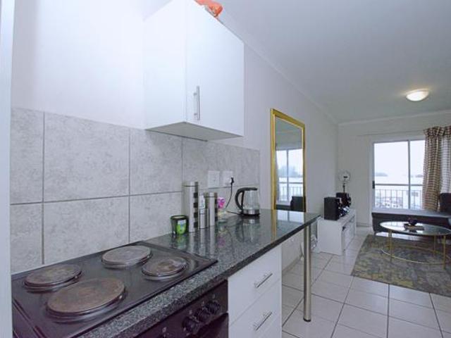 Apartment for sale in Cape Town, Western Cape