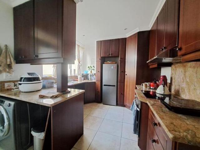 Apartment for rent in Seaview, Kwazulu-natal