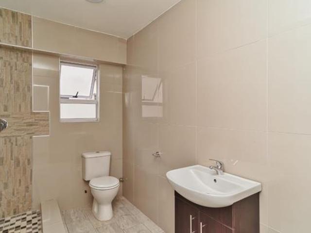 Apartment for rent in Seaview, Kwazulu-natal
