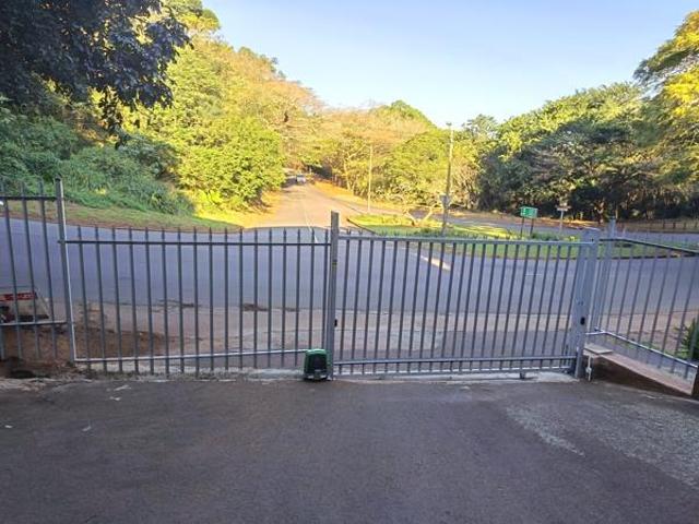 Apartment for rent in Seaview, Kwazulu-natal