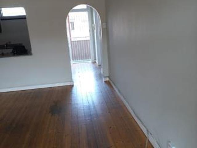 Apartment for rent in Seaview, Kwazulu-natal