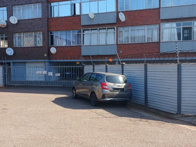 Apartment for sale in Seaview, Kwazulu-natal