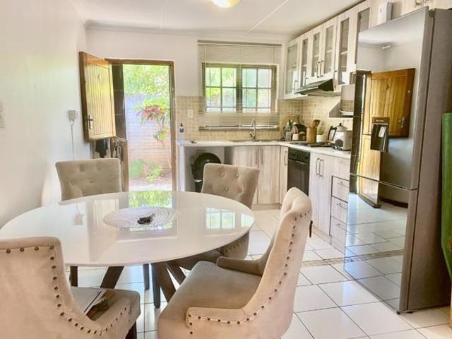 Apartment for rent in Seaview, Kwazulu-natal