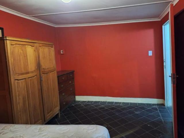 Apartment for rent in Seaview, Kwazulu-natal