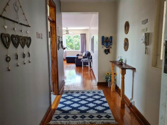 Apartment for sale in Seaview, Kwazulu-natal