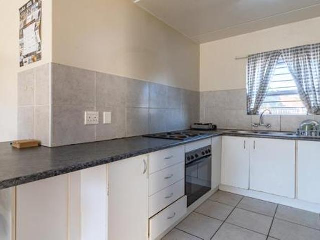 Apartment for sale in Cape Town, Western Cape