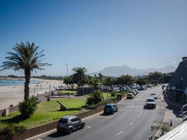 Apartment for sale in Cape Town, Western Cape