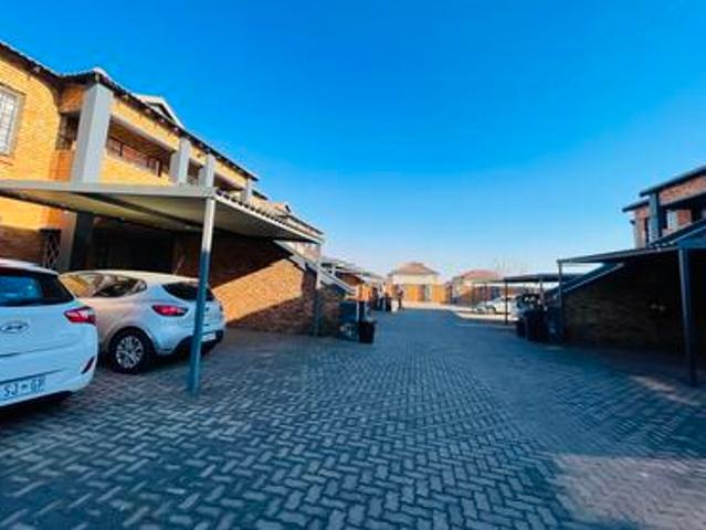 Apartment for sale in Ekurhuleni, Gauteng