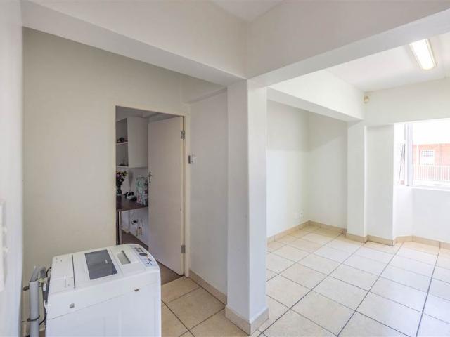Apartment for sale in Grahamstown, Eastern Cape
