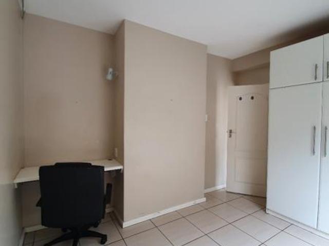 Apartment for rent in Makhanda, Makana Local Municipality